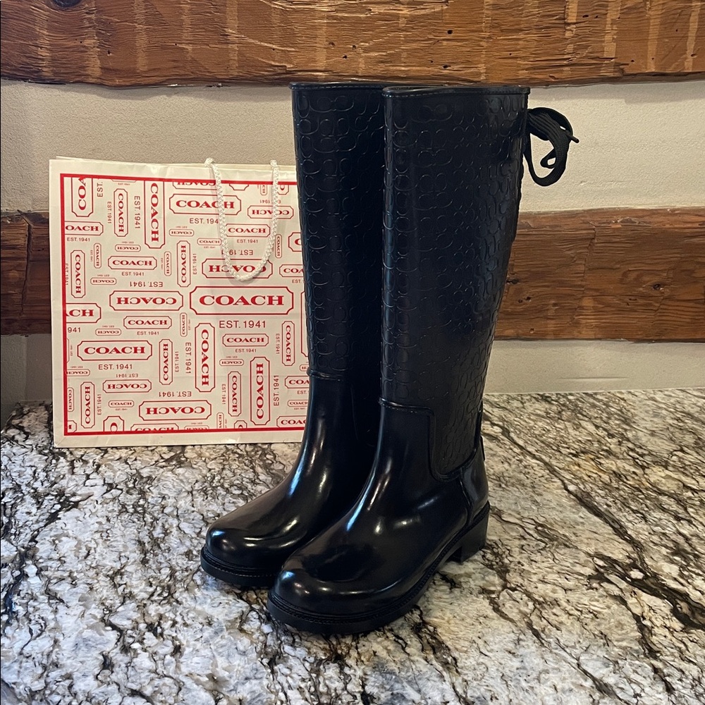Coach-Classic Signature Logo Lace Up Rain Boots